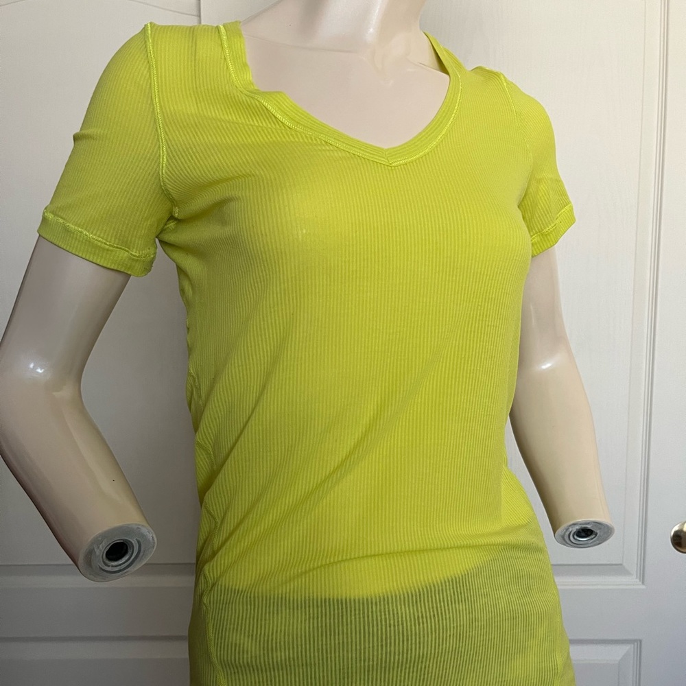 Lululemon short sleeve. Like new. Bright yellow. Size 8.